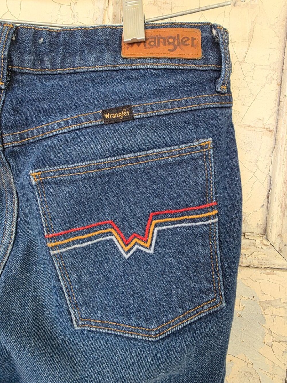 Wrangler Womens High Rise Fierce Flare 28x32 Jeans Retro Embroidered Pockets - Picture 3 of 12